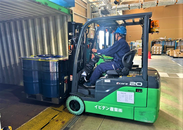 輸出業務請負 サービス